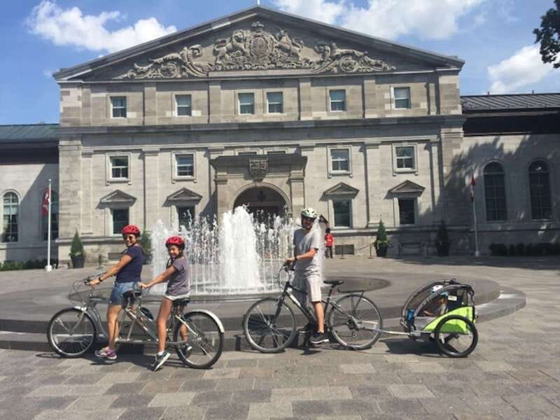 Ottawa: 2 or 3.5-Hour Guided Bike Tour with a Local Guide - Parliament, locks, and Byward Market