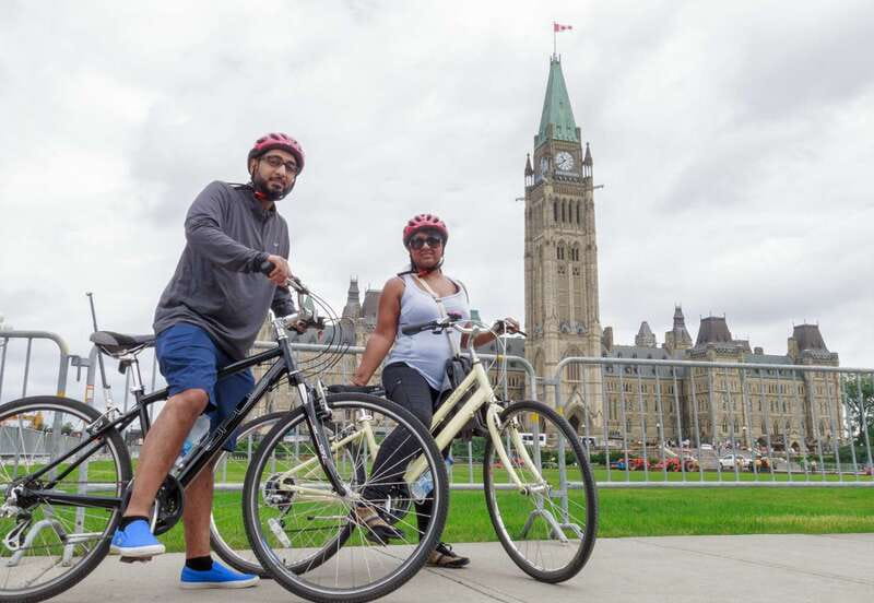 Ottawa: 4 or 8-Hour Bike Rental with Self-Guided Tour - Ottawa by bike, with no tour group to slow you down