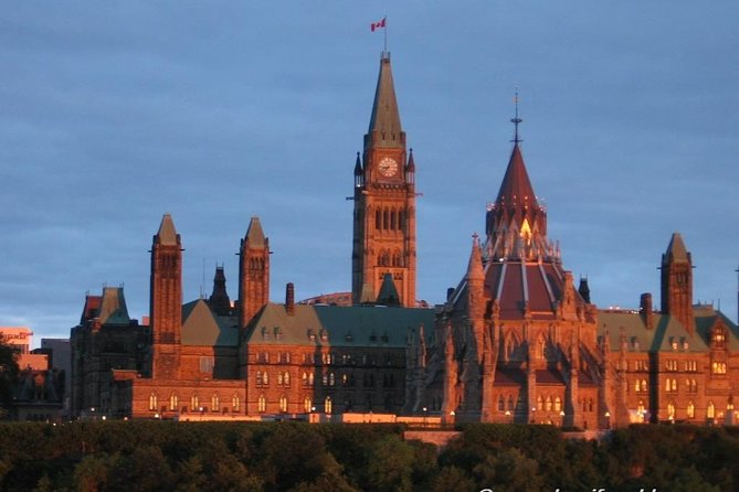 Ottawa City Tour by Land and Water - Gatineau Park and the Wider Region