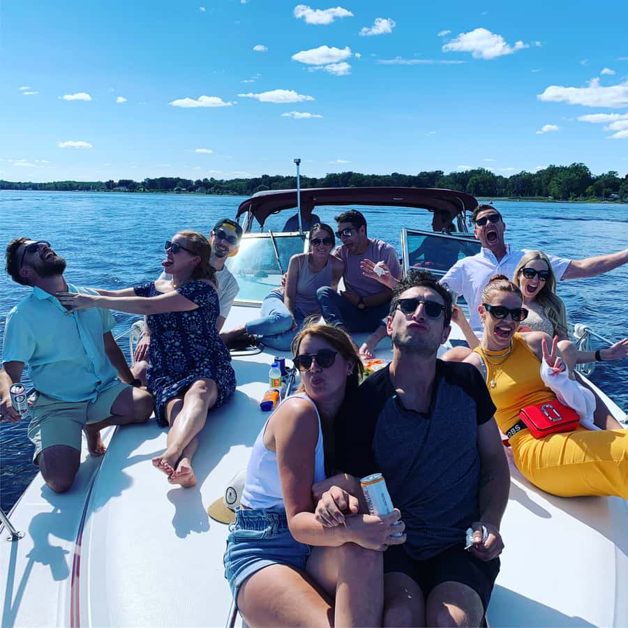 Ottawa: Downtown Yacht Cruise - Wed-Sun @ 6PM - 75 Minutes - Weather and Reliability Considerations