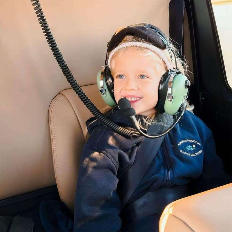 Ottawa: Helicopter Ride with Live Commentary - Live commentary and the pilot’s role