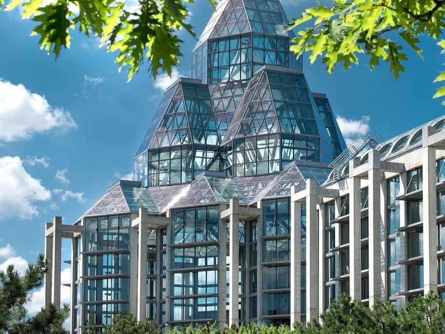Ottawa: National Gallery of Canada Admission - Why the Canadian and Indigenous collections matter