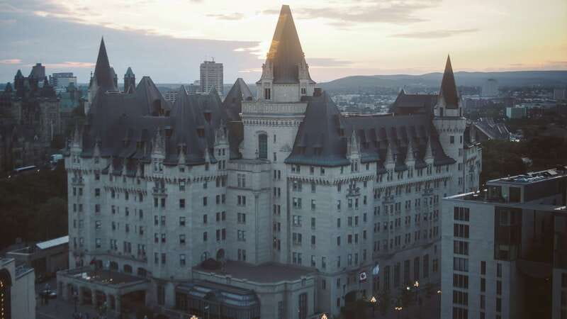 Ottawa: Private Walking Tour with a Local - Starting at the Tomb of the Unknown Soldier