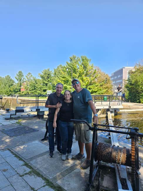 Ottawa: Private Walking Tour with a Local - What you can cover in two hours
