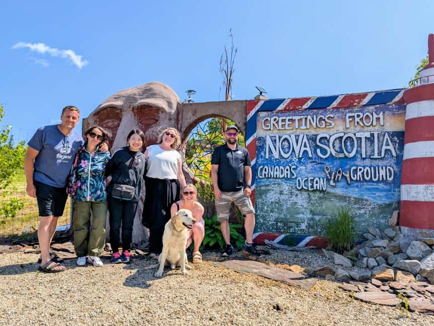 Peggy’s Cove, Lunenburg & 2 Hidden Gems – Full Day Tour - Peggy’s Cove before the big buses