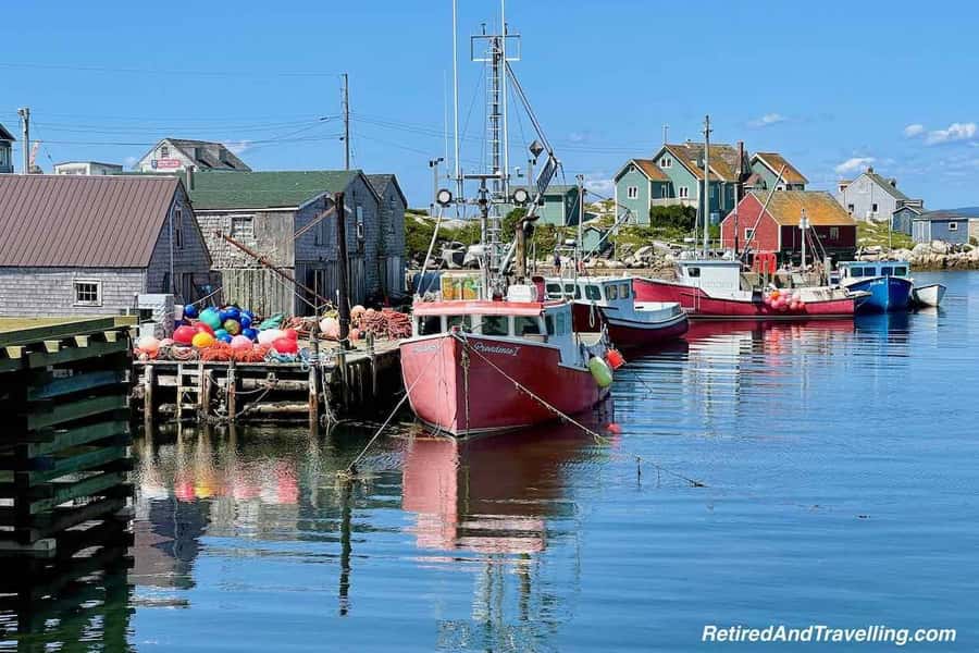 Peggy’s Cove Private Car Tour – 3.5 Hours - The drive from Halifax to the South Shore