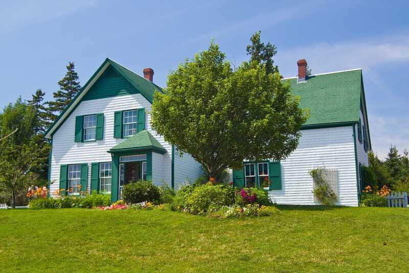 Prince Edward Island: Guided Tour with Anne of Green Gables - Who should book this tour?