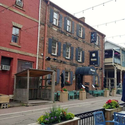 Prince Edward Island: Small Group Charlottetown Walking Tour