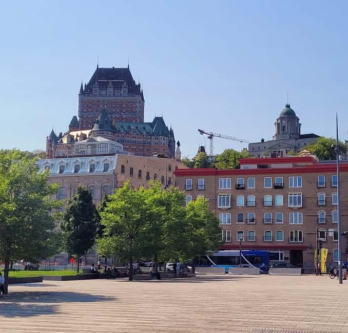 Private Québec City walking tour with Lenny. - Old Québec streets and historic buildings