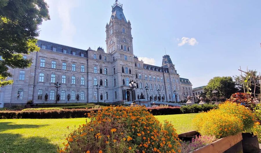 Private Québec City walking tour with Lenny. - Practical details that affect your day