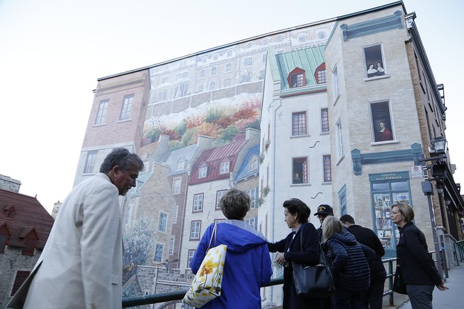 Private Walking Tour of Old Quebec with Funicular - What the private format really gives you