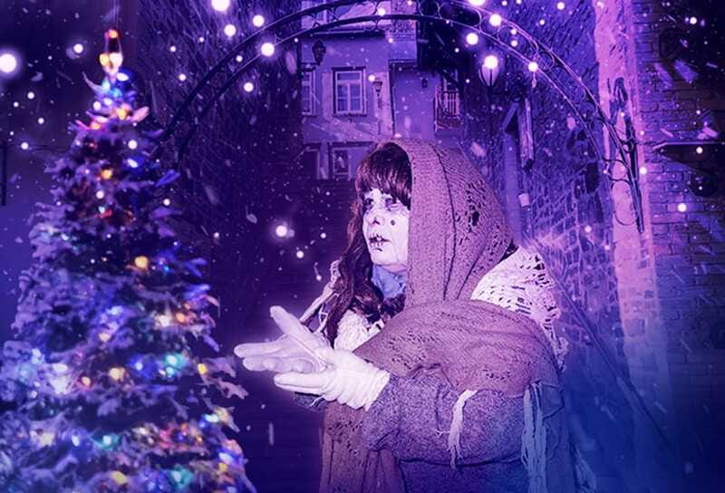 Quebec: Christmas Interactive Walking Tour of New France - Characters appearing in the winter darkness