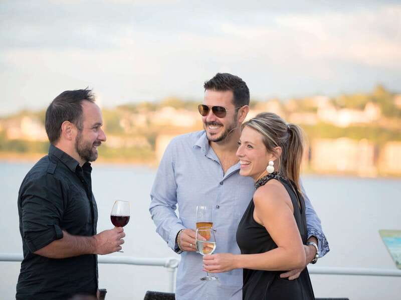 Québec City: 2-Hour Cocktail & DJ Evening Cruise - A party boat with Québec City as the backdrop