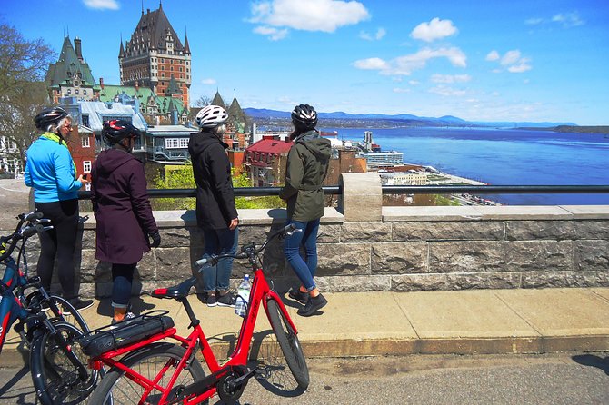 Quebec City: Electric Bike Tour - Château Frontenac and the photo stop