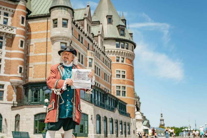 Quebec City: Guided Tour of Fairmont Le Château Frontenac - The opening outside: architecture before anecdotes