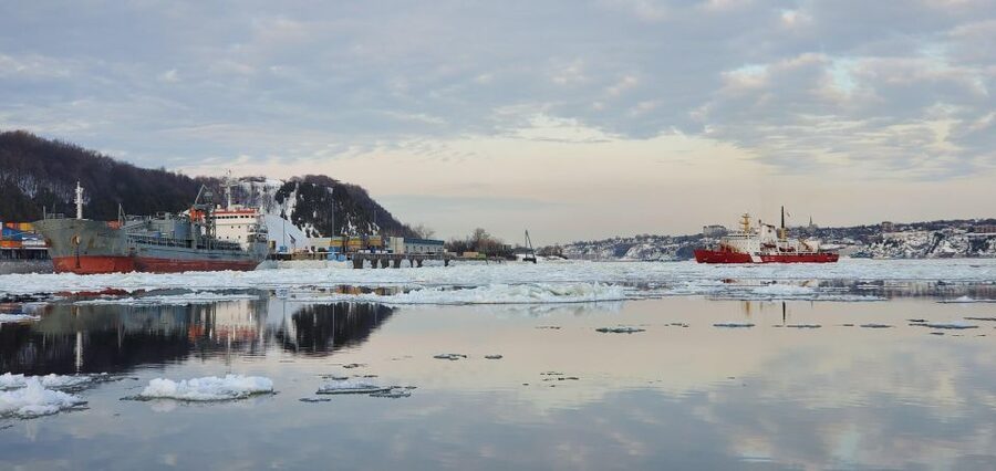Quebec City: Ice Canoeing with Hot Chocolate & Sauna - The 30-Minute Safety Class