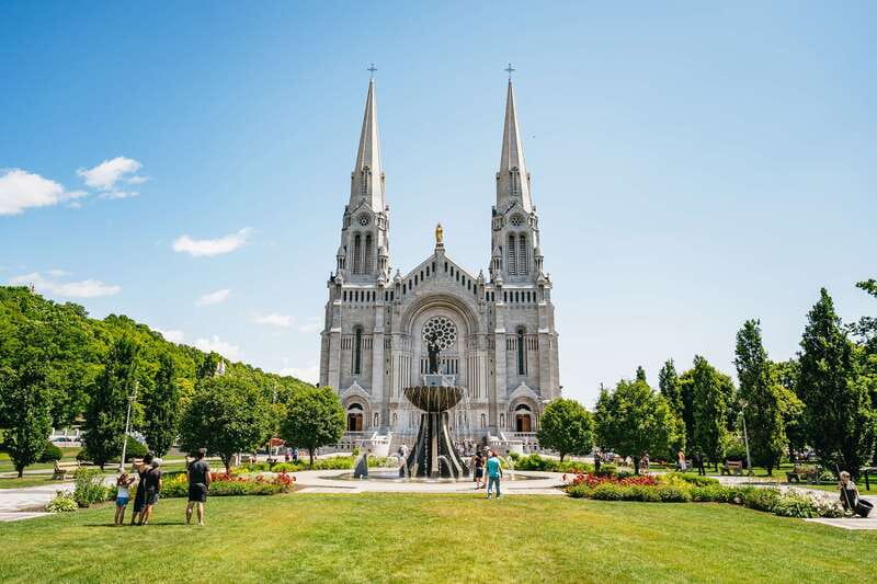 Quebec City: Montmorency Falls & Ile d'Orleans Half-Day Tour - Albert Gilles and the art of copper