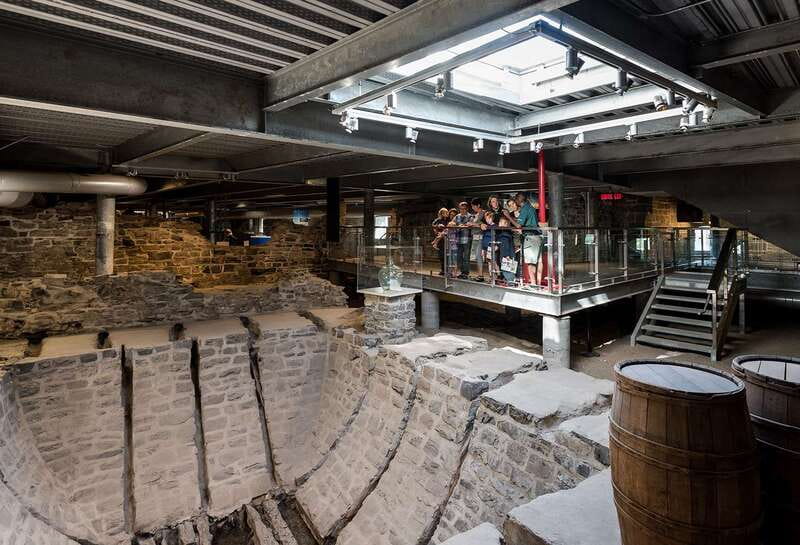 Québec City: Saint-Louis-Forts-and-Châteaux visit - Following diplomacy from a Huron-Wendat perspective