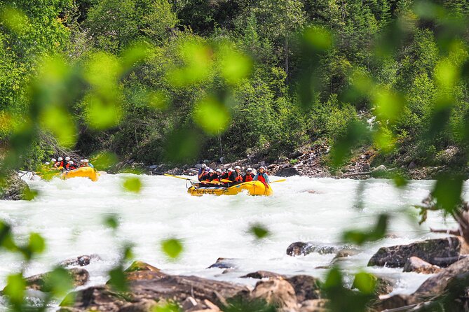 Rafting Adventure on the Kicking Horse River - What the Kicking Horse run feels like