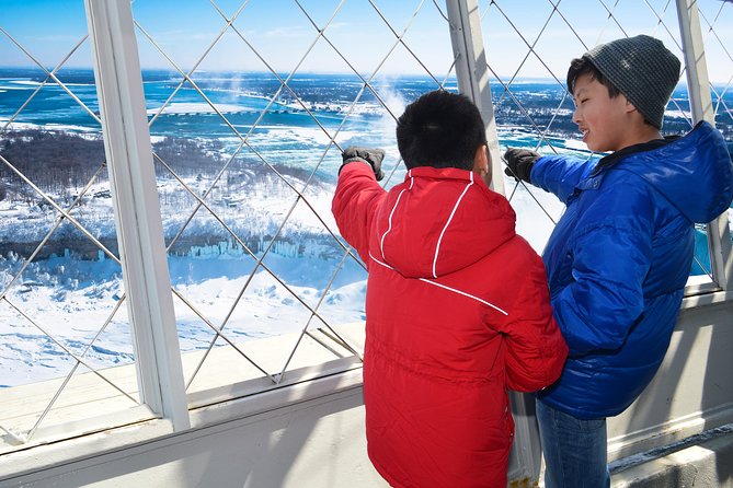 Skylon Tower, Niagara Falls Ontario Observation Deck Admission - Adding dinner at the Revolving Dining Room