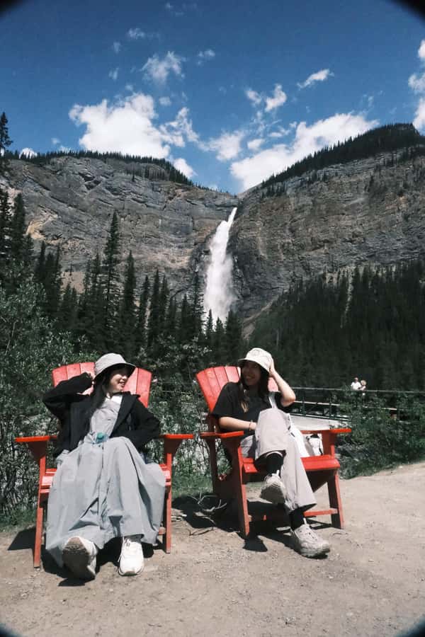 Small Grp: Emerald Lake (Optional Canoe) & Takakkaw Falls - What the $87 price really covers
