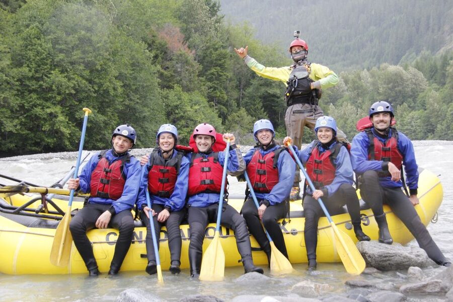 Squamish: Wet and Wild Elaho Exhilarator Rafting Experience - Tackling Devil’s Elbow and the main rapids
