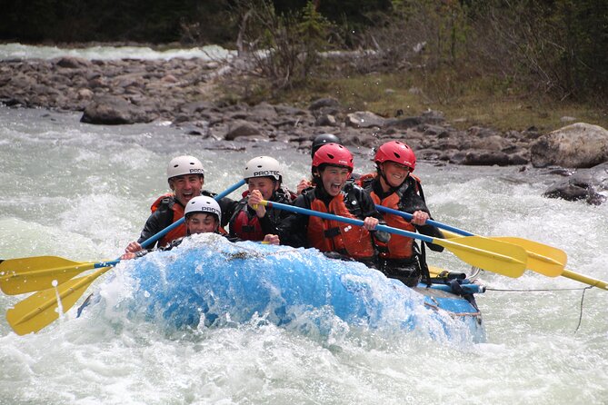 Sunwapta River Self-Drive Rafting Trip - Six people make the raft part of the adventure
