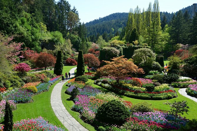 The Butchart Gardens Express Shuttle from Downtown Victoria - Food, shopping, and time beyond the flowerbeds