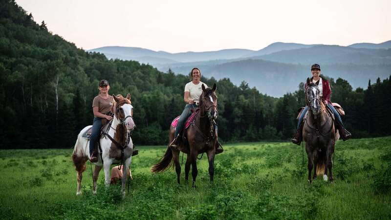 The Montagnarde: Guided horseback ride on mountain trails. - Key points to know before you saddle up