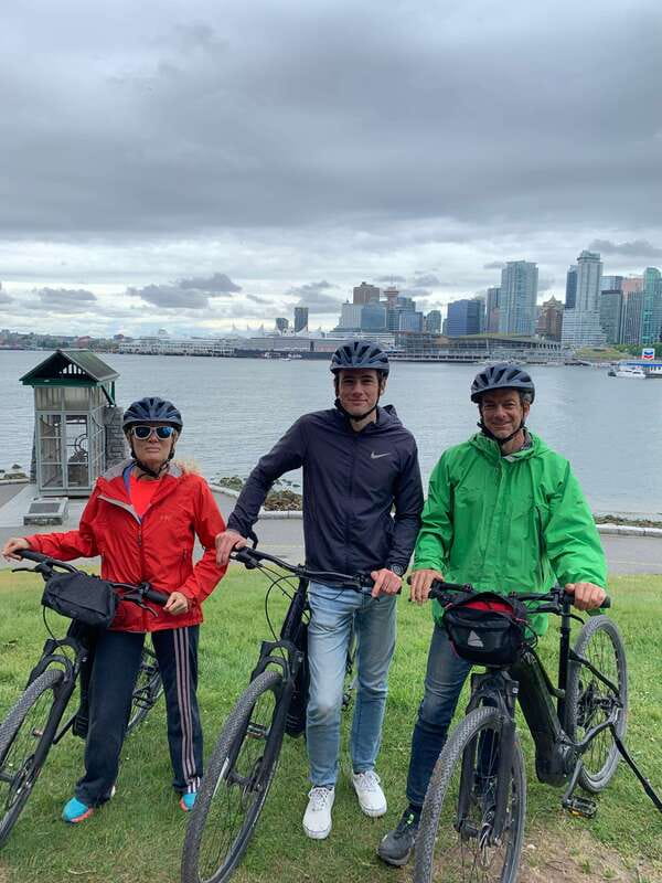 The Ultimate Stanley Park E-Bike Tour - How much cycling is involved?