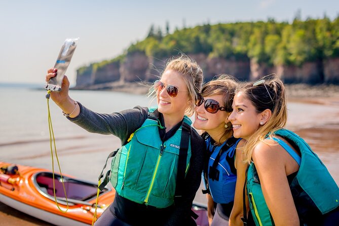 Three Sisters Sea Kayaking Day Tour - Starting at Advocate Harbour