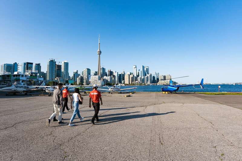 Toronto: City Sightseeing Helicopter Tour - Check-In, Weigh-In, and the Short Safety Briefing