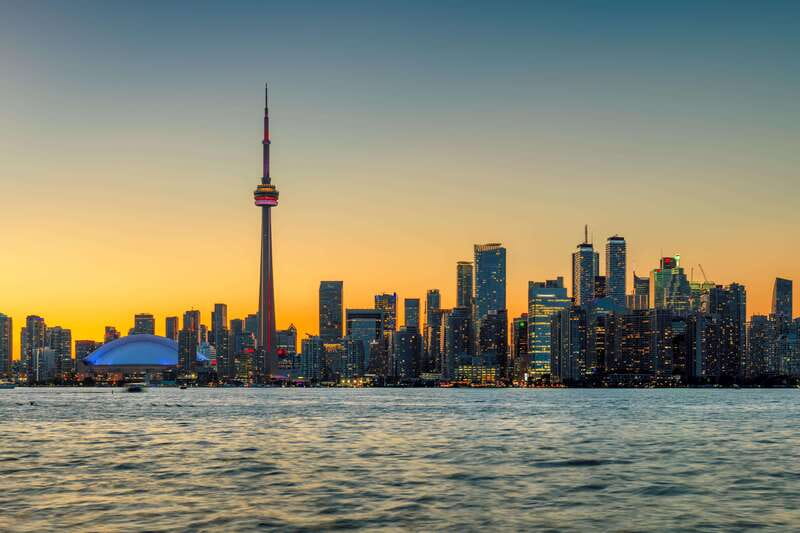 Toronto: City Views Harbor Cruise - Timing, weather, and access