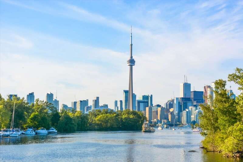 Toronto: City Views Harbor Cruise - Live commentary is the real added value