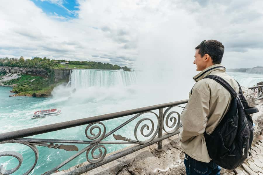 Toronto: Falls Day Tour with Boat Cruise & Niagara-the-Lake - Timing, comfort, and the return to Toronto