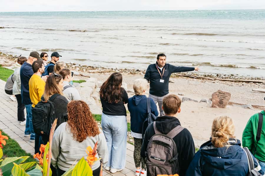 Toronto: Falls Day Tour with Boat Cruise & Niagara-the-Lake - Why this Toronto to Niagara Falls trip works