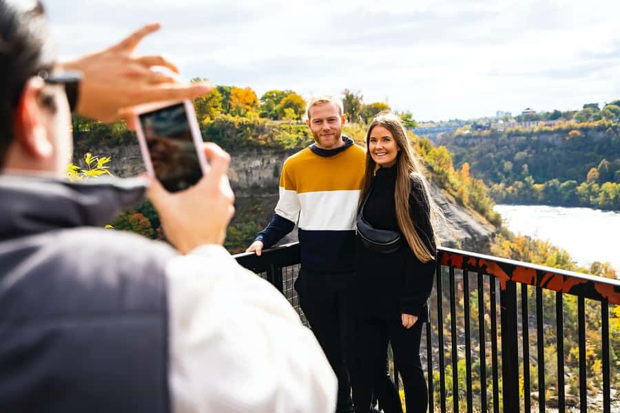 Toronto: Falls Day Tour with Boat Cruise & Niagara-the-Lake - The 90-minute ride through the Niagara Region