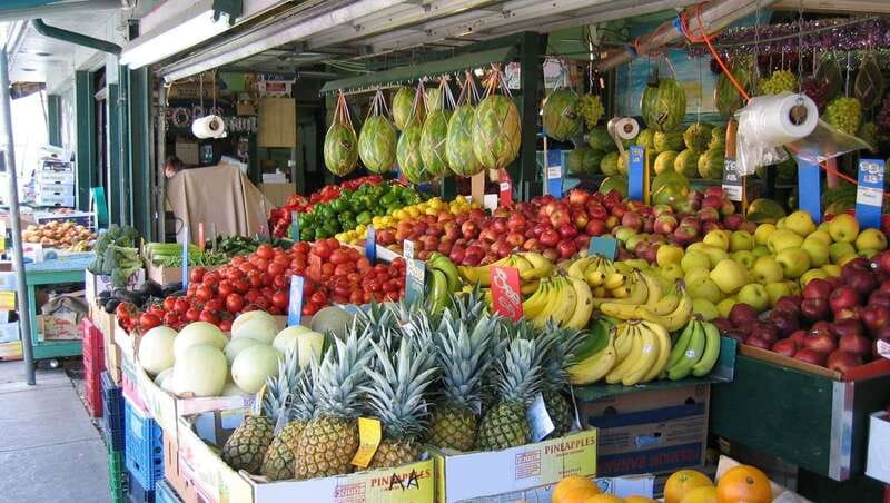 Toronto Food Tour with Local Foodie, Personalized & Private - What the private format really gives you