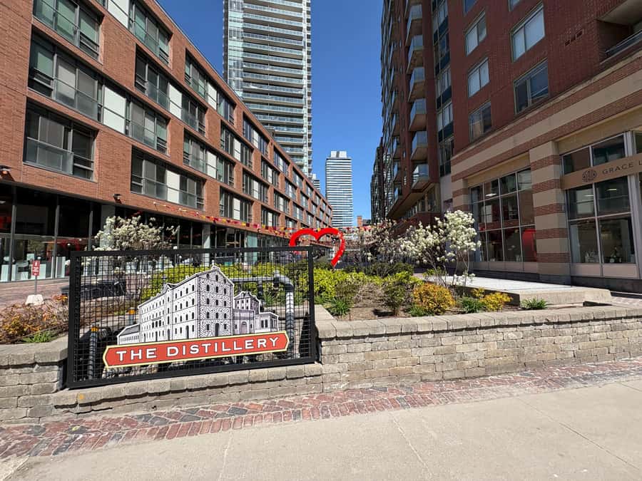 Toronto: Great White North Food Tour - Key points to know before you book