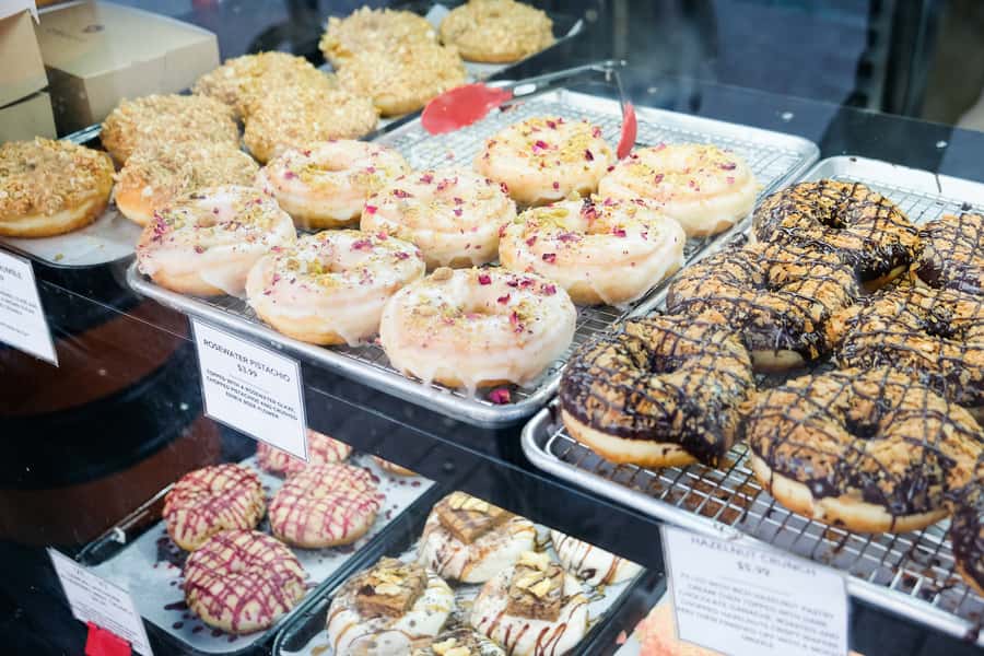 Toronto: Guided Donut Walking Tour with Tastings and Coffee - Why donuts are a smart way to see Toronto