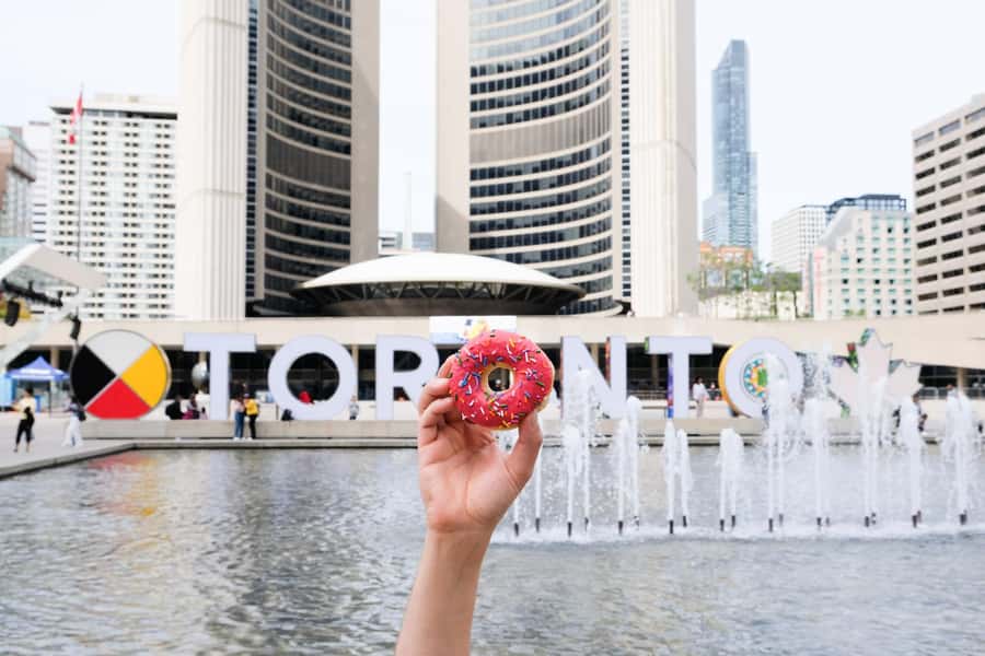 Toronto: Guided Donut Walking Tour with Tastings and Coffee - Kensington Market and Chinatown on foot