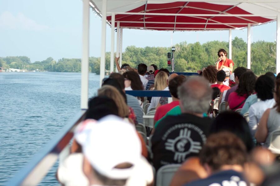 Toronto: Guided Harbour and Islands Sightseeing Cruise - Billy Bishop Airport and the western passages