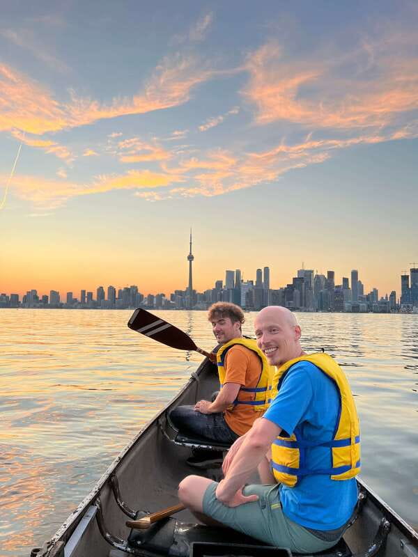 Toronto Islands: Sunset Canoe Tour - Why a sunset canoe shows Toronto at its best
