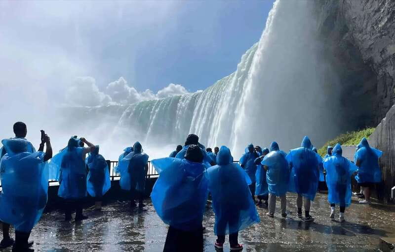 Toronto: Niagara Falls, Boat Ride & Journey Behind the Falls - Key points to know before booking