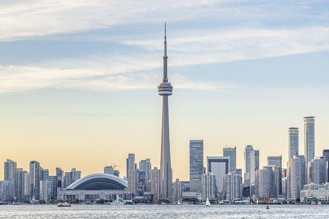 Toronto: Private Walking Tour with a Local - Key points at a glance