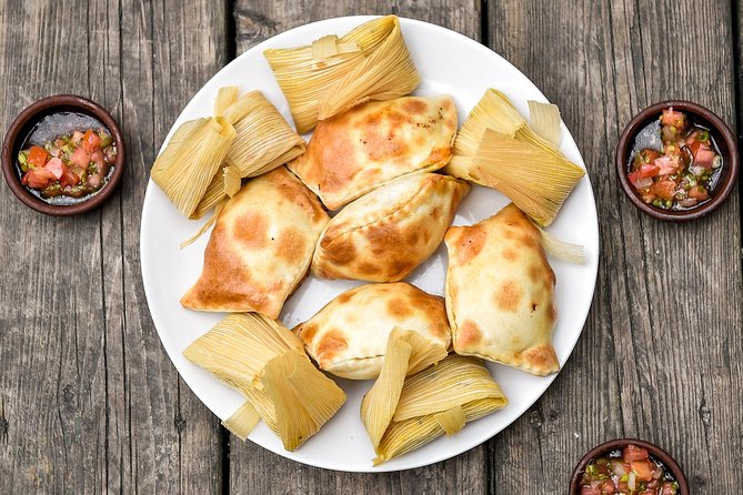 Toronto's International Food Tour - Kensington Market - What the walking is really like