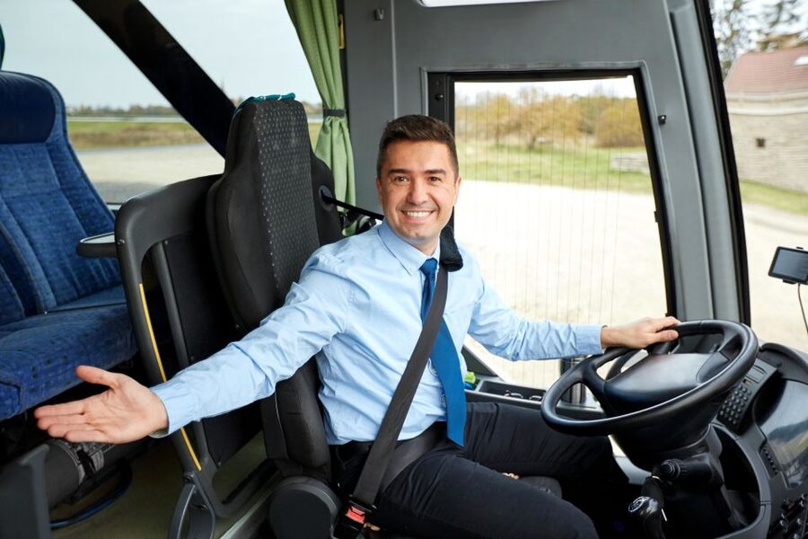 Toronto: Shuttle Transfer Between Downtown and Niagara Falls - Arriving at Niagara Falls or Niagara-on-the-Lake