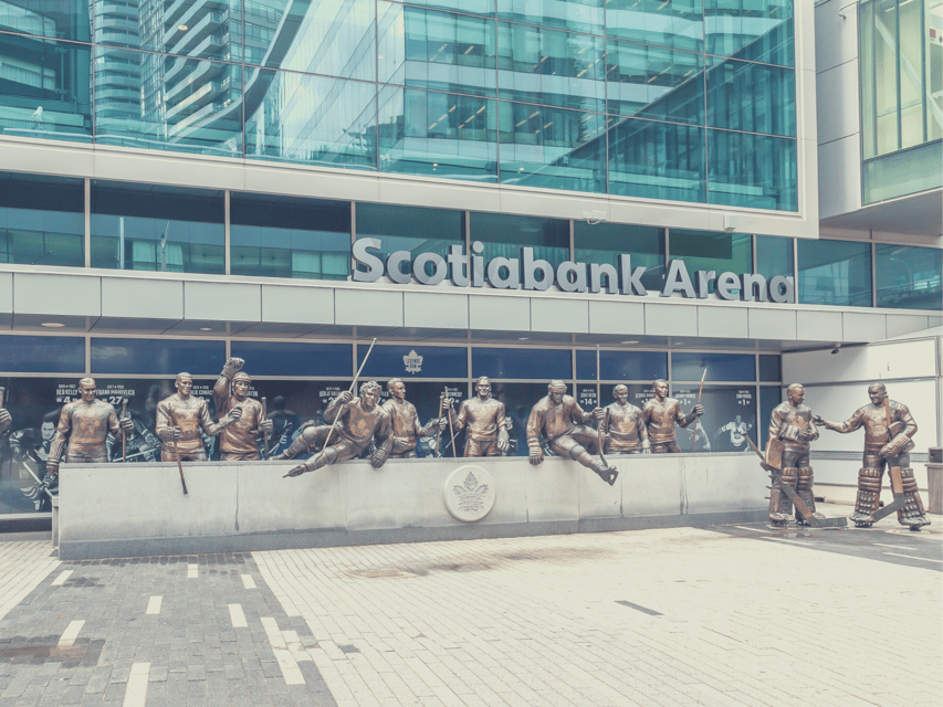 Toronto: Toronto Maple Leafs Game Ticket at Scotiabank Arena - What makes this worthwhile for a visitor