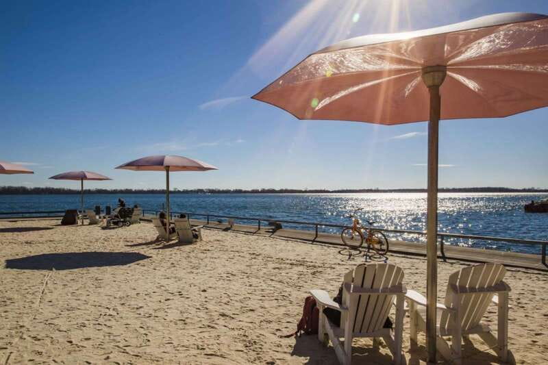 Toronto Waterfront and Islands Guided Bicycle Tour - From old industry to downtown Toronto