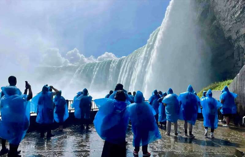 Toronto: Winter Niagara Falls Tour with Attractions Package - Journey Behind the Falls in cold weather